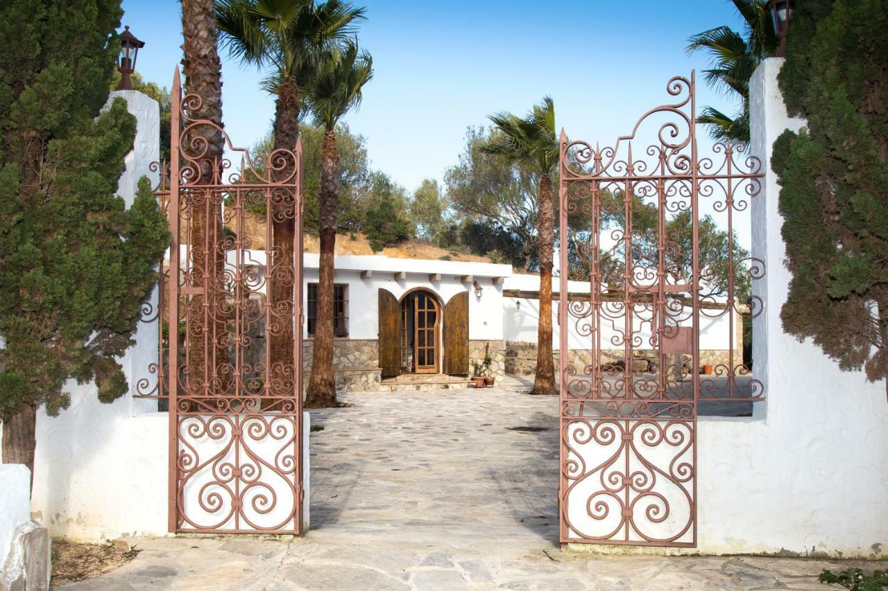 Las Lomillas Reserva Ecologica Alcalá de los Gazules Exterior photo
